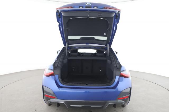 Bmw I4 image 9