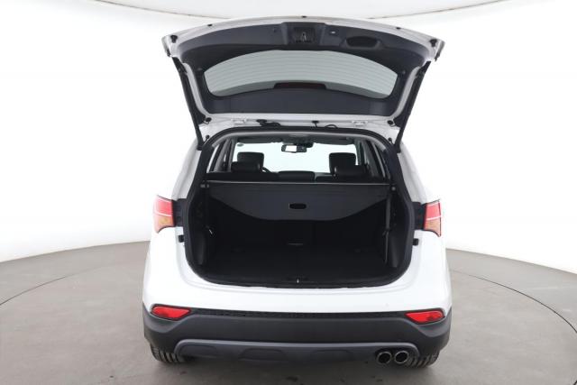Hyundai Santa Fe image 7