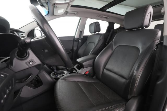 Hyundai Santa Fe image 6