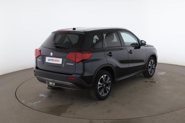 Suzuki Vitara image 6