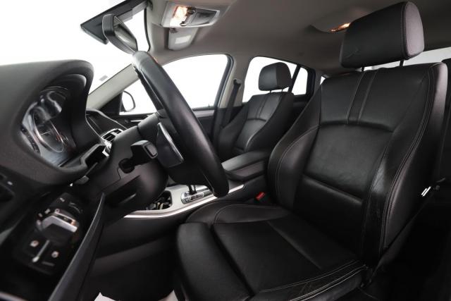 Bmw X4 image 1