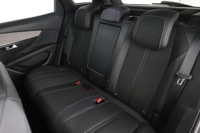 Peugeot 3008 image 4