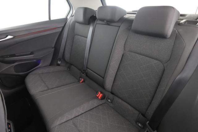 Volkswagen Golf image 2