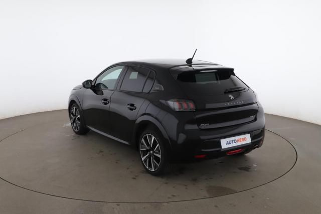 Peugeot 208 image 1