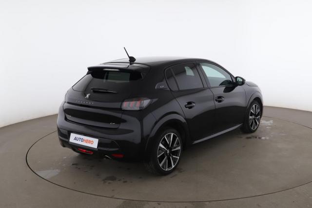 Peugeot 208 image 5