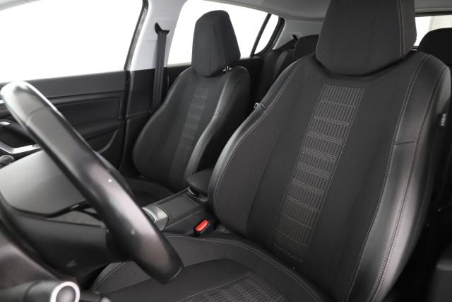 Peugeot 308 image 6