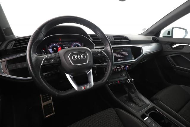 Audi Q3 image 5