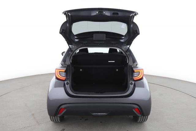 Toyota Yaris image 6