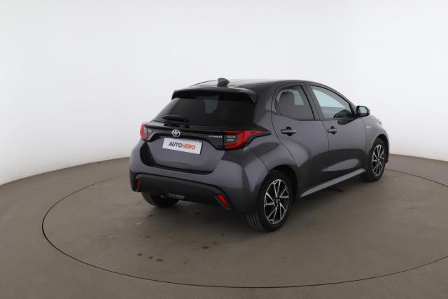 Toyota Yaris image 7