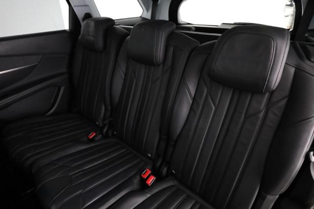 Peugeot 5008 image 3