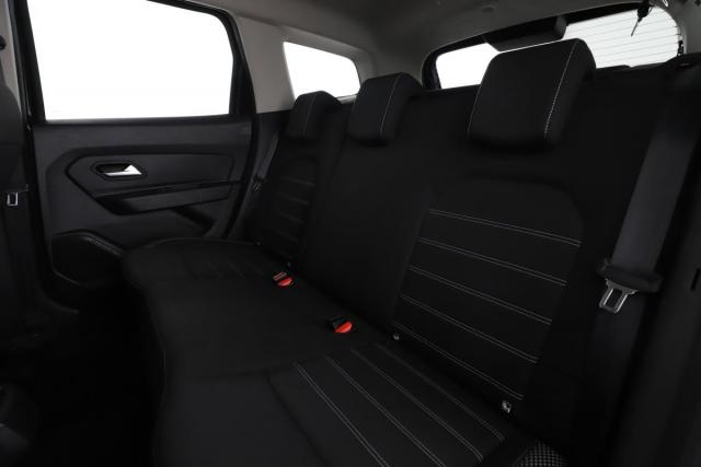 Dacia Duster image 2
