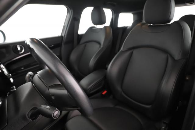 Mini Countryman image 9