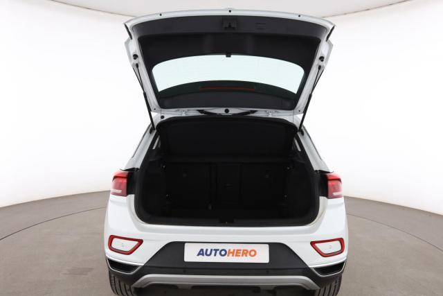 Volkswagen T-Roc image 7