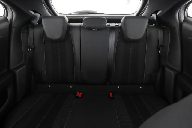 Opel Mokka image 2