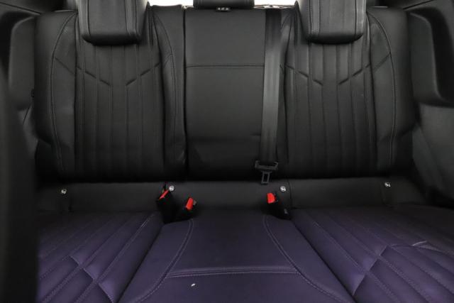 Peugeot 2008 image 3