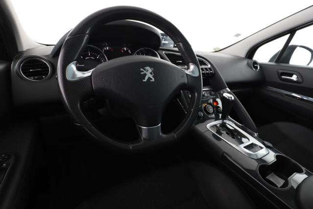 Peugeot 3008 image 8