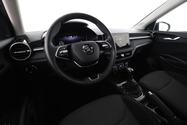Skoda Fabia image 8