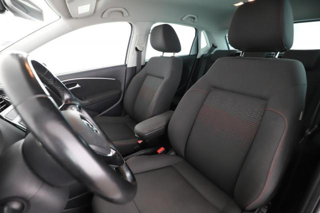 Volkswagen Polo image 2