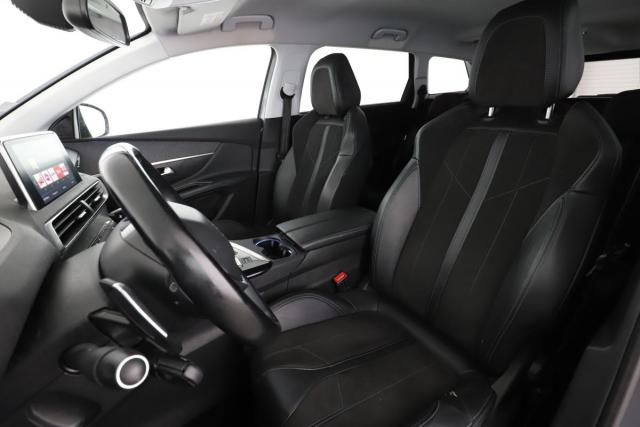 Peugeot 5008 image 3