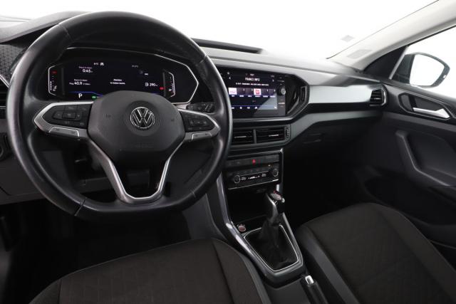 Volkswagen T-Cross image 1