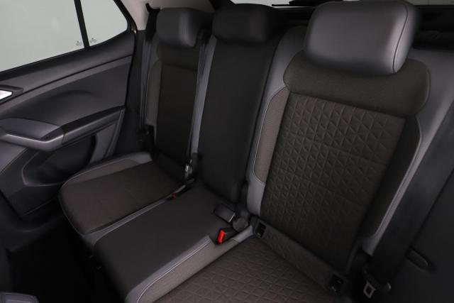 Volkswagen T-Cross image 2