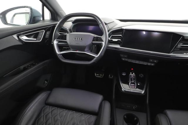 Audi Q4 E-Tron image 2