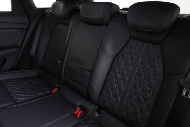 Audi Q4 E-Tron image 7