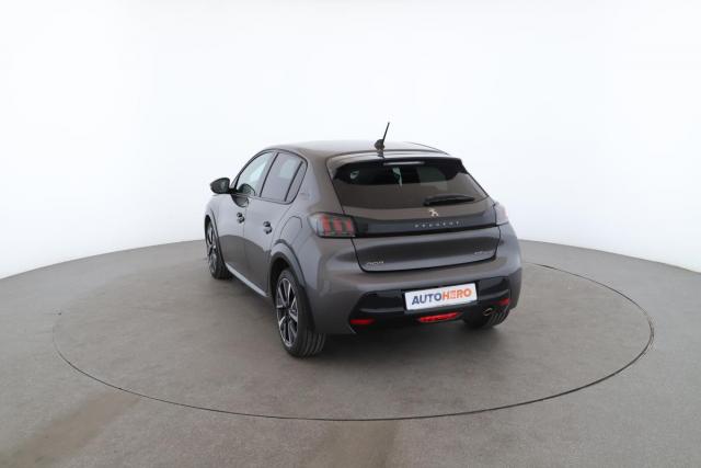 Peugeot 208 image 6