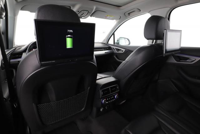 Audi Q7 image 7