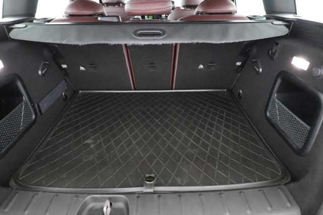 Mini Clubman image 1