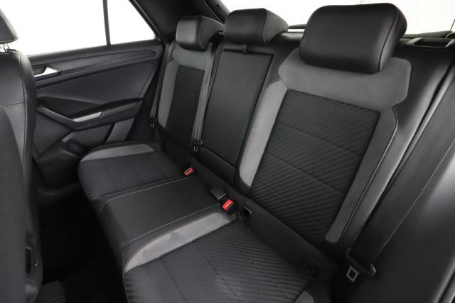 Volkswagen T-Roc image 6