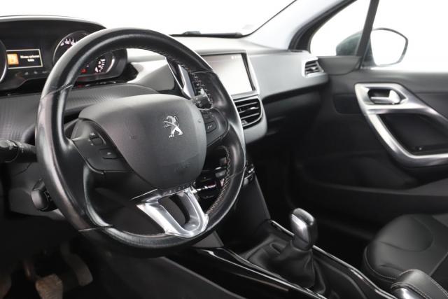 Peugeot 2008 image 6