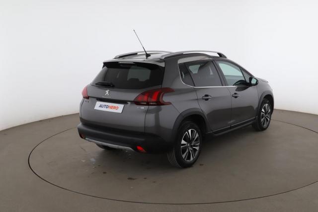 Peugeot 2008 image 1