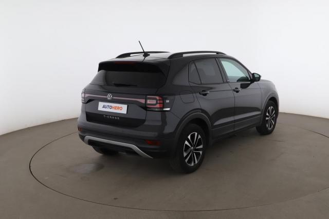 Volkswagen T-Cross image 5