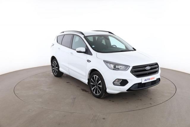Ford Kuga image 3