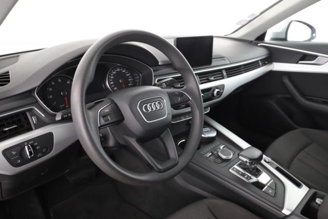 Audi A4 image 7