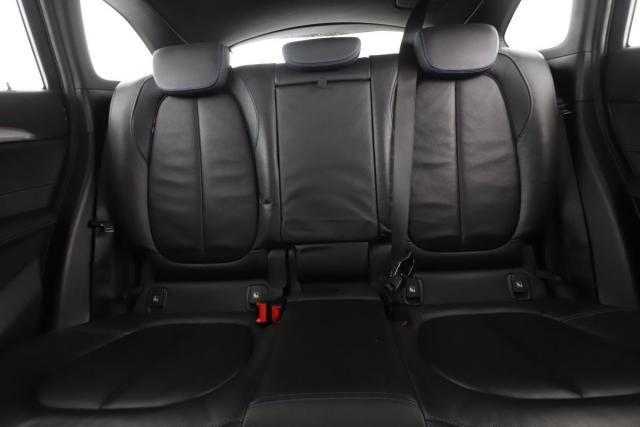 Bmw X1 image 7