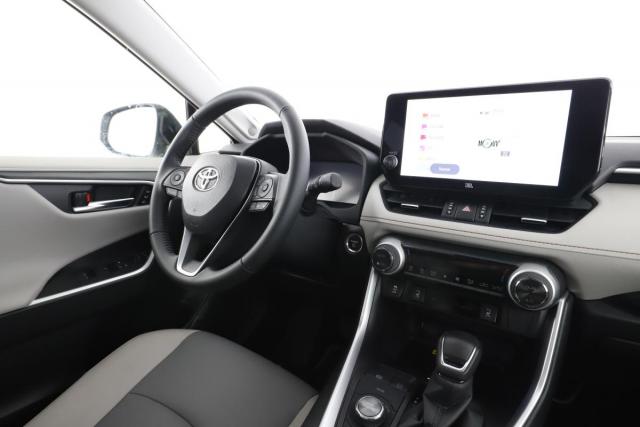 Toyota Rav4 image 5