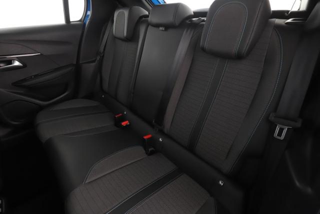 Peugeot 208 image 8