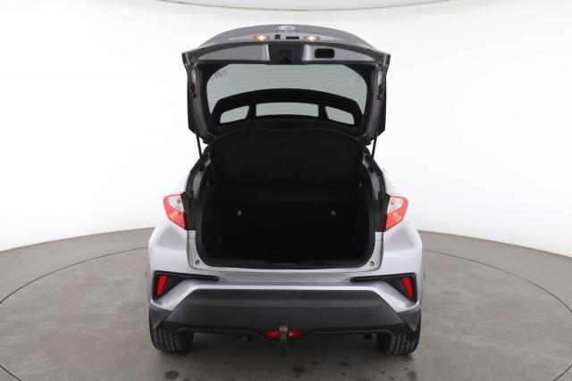 Toyota C-Hr image 2
