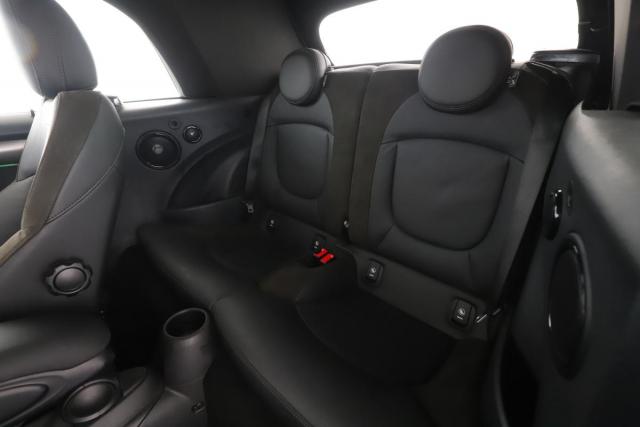Mini Cabrio image 5