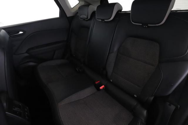 Renault Captur image 6