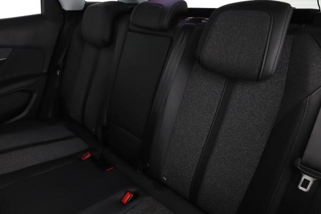 Peugeot 3008 image 3