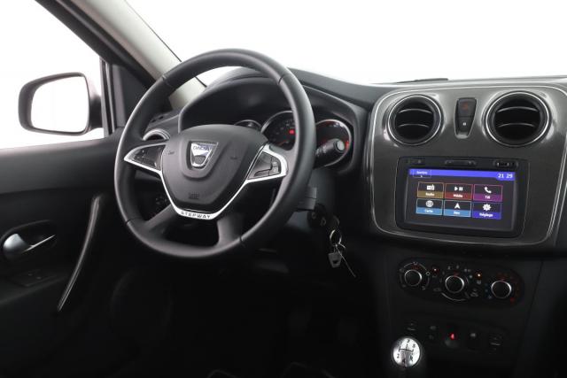 Dacia Sandero Ii image 2