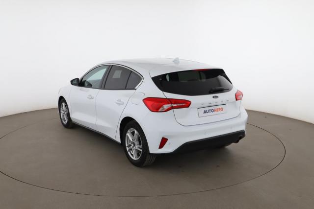 Ford Focus image 5