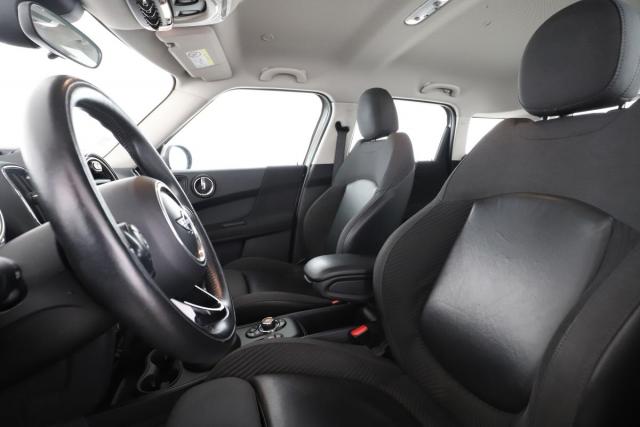 Mini Countryman image 3