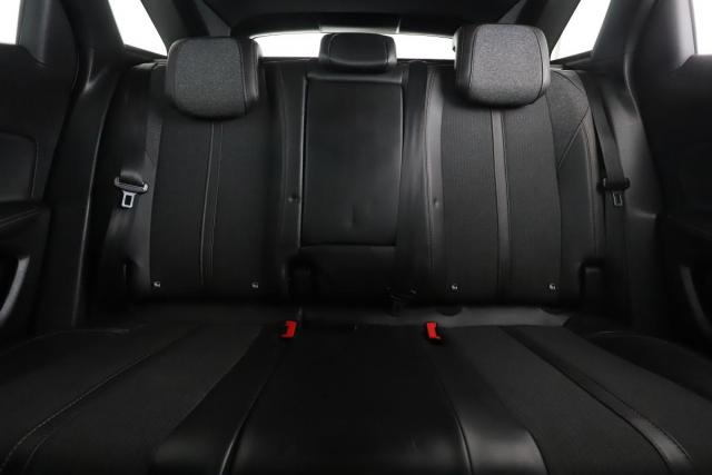 Peugeot 3008 image 4
