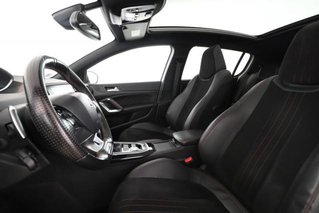 Peugeot 308 image 6