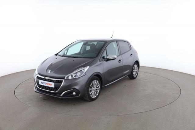 Peugeot 208 1.5 Blue-Hdi Signature 5p 100 Ch