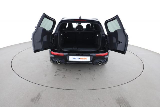 Mini Clubman image 3
